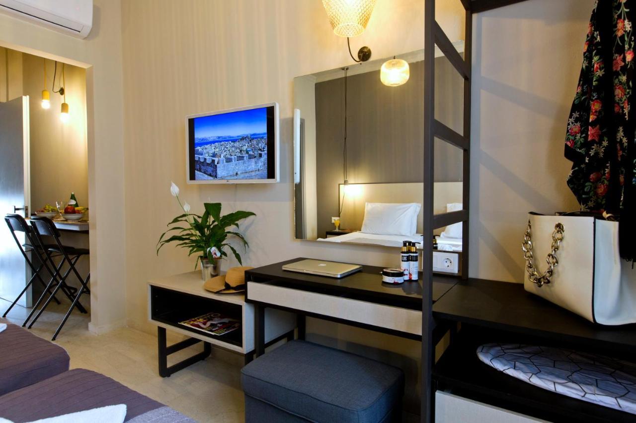 Loc Hospitality Urban Suites Corfu  ภายนอก รูปภาพ